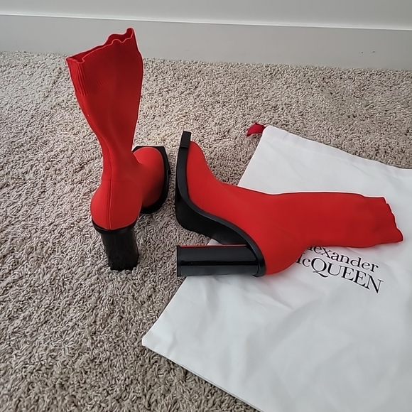 Alexander McQueen Red Sock Boots Size 39.5 - Picture 5 of 10